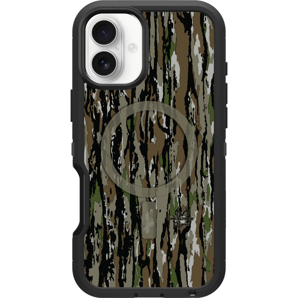iPhone 16 Plus Defender Series Pro XT Case with MagSafe Realtree