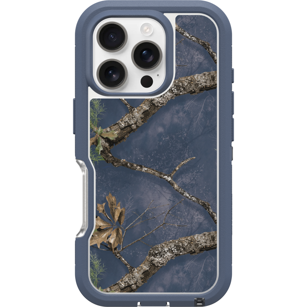iPhone 16 Pro Defender Series XT Pro for MagSafe Realtree APX